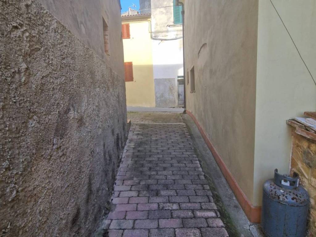 Casa indipendente a Casciana terme lari in Via G. Verdi - Foto 2