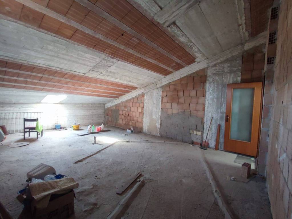 Appartamento a Avellino in Via Commendator Francesco Giancola - Foto 5