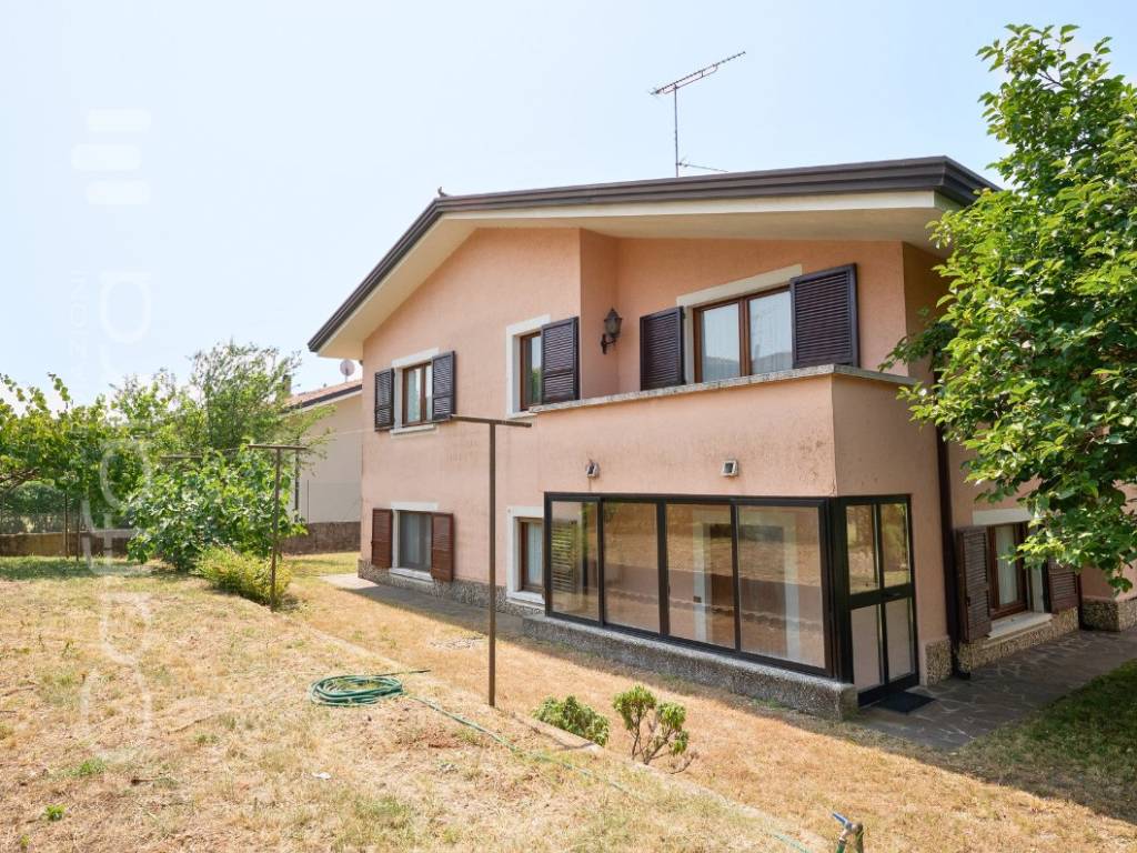 Villa a Castiglione delle stiviere in Via Pablo Neruda, 15 - Foto 3