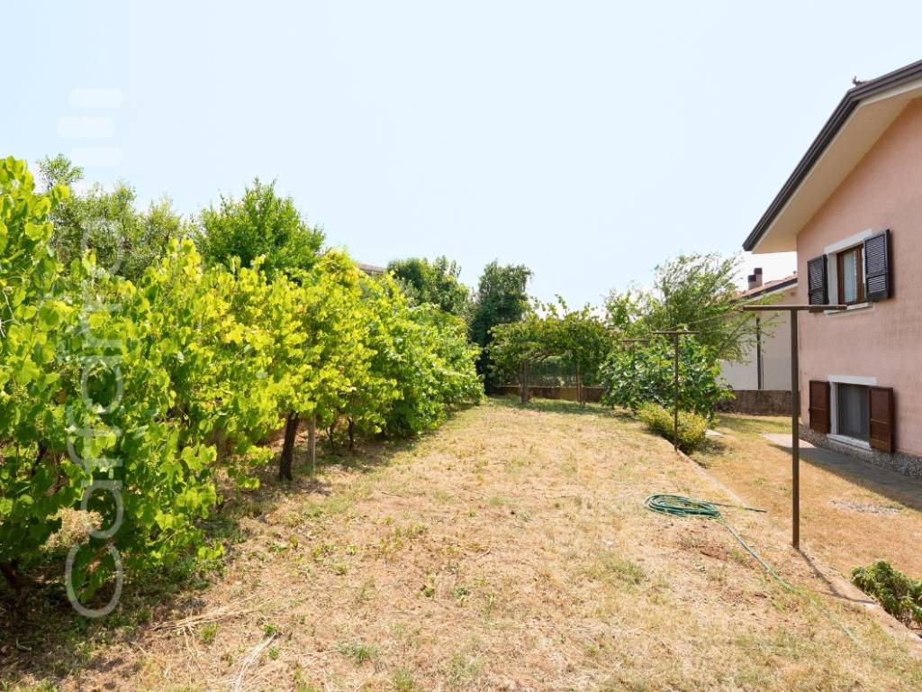 Villa a Castiglione delle stiviere in Via Pablo Neruda, 15 - Foto 4