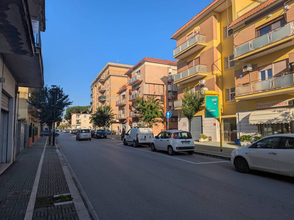 Appartamento a Aprilia in Via Costantino - Foto 3
