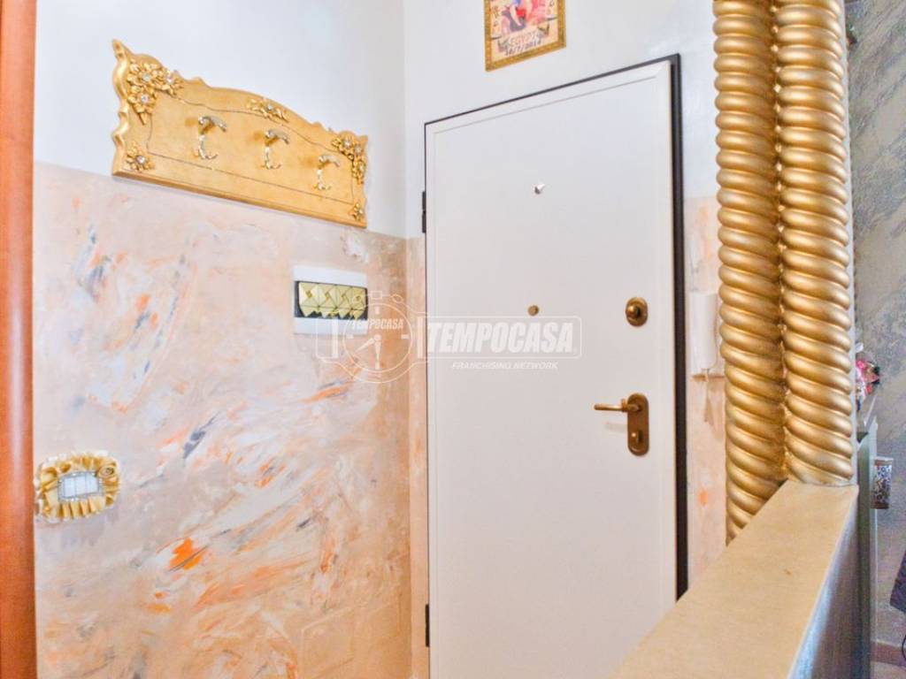 Appartamento a Novara in Via Cristoforo Colombo - Foto 5