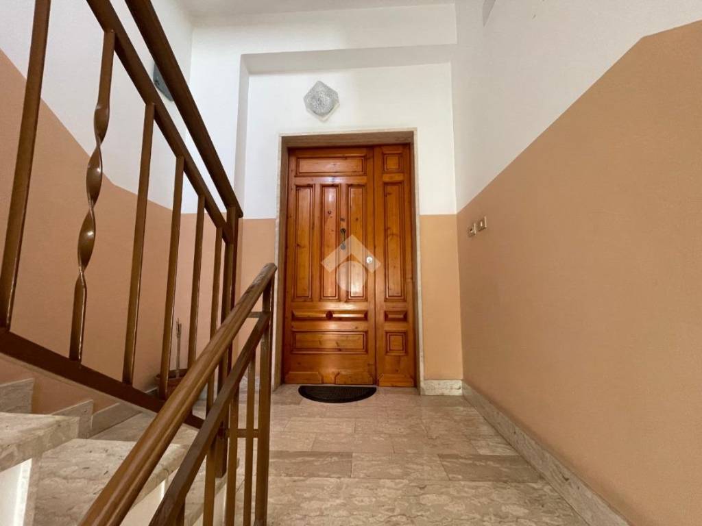 Appartamento a Ceglie messapica in Via Fratelli Cairoli, 13 - Foto 3