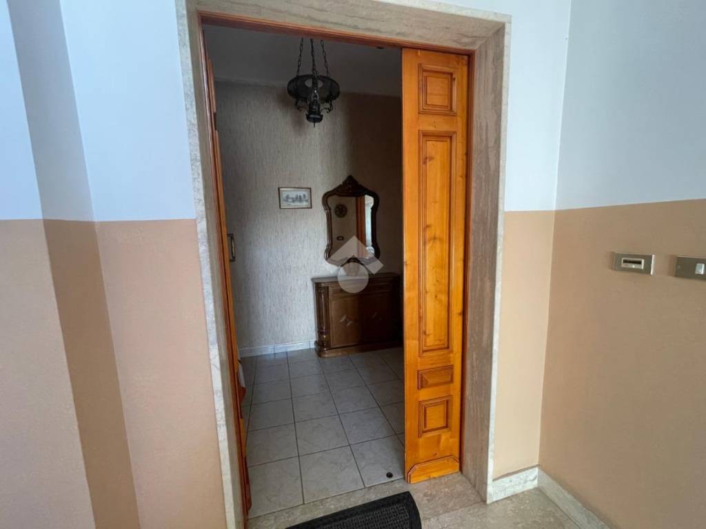 Appartamento a Ceglie messapica in Via Fratelli Cairoli, 13 - Foto 4