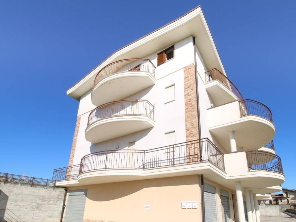 Appartamento a Ortona in Via Macinini, 46 - Foto 2