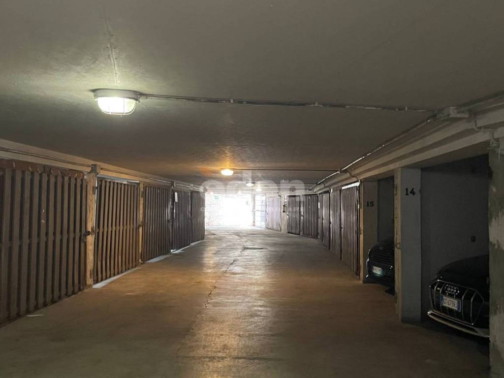 Box / garage a Modena in Via Emilia Ovest, 194 - Foto 3