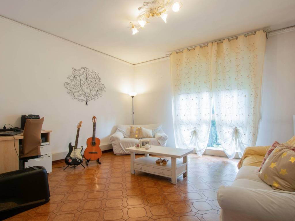 Appartamento a Montemurlo in Via Barzano - Foto 3
