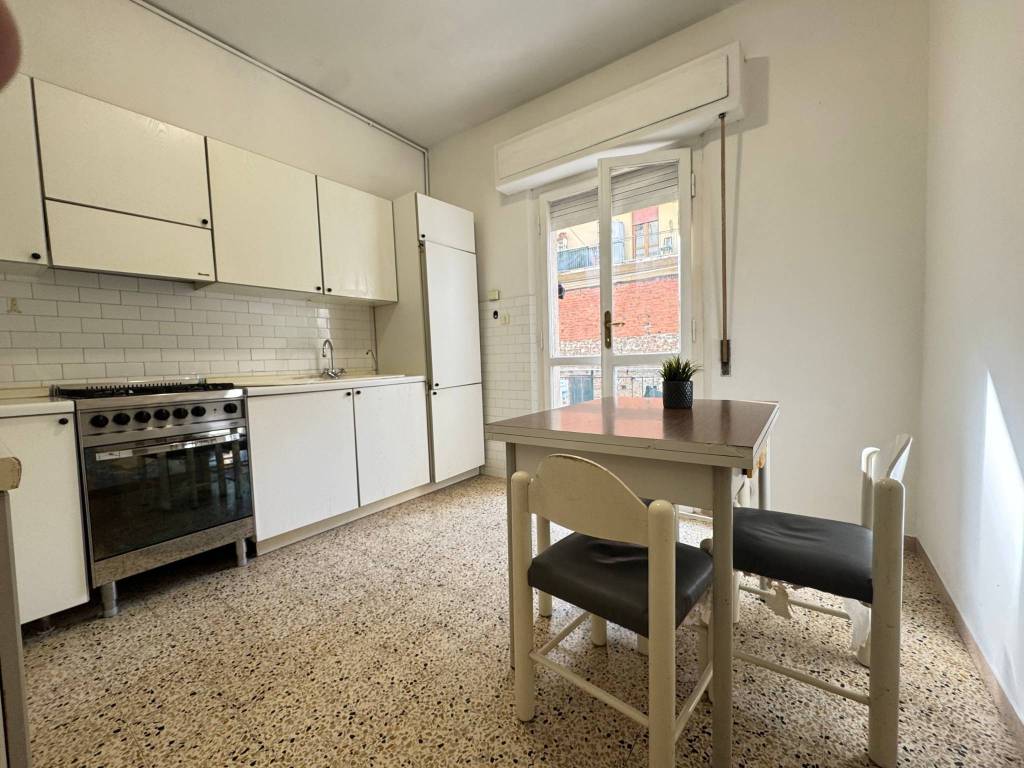 Appartamento a Pontedera in Via Manrico Fiorentini - Foto 5