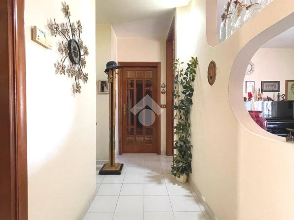 Appartamento a Canosa di puglia in Via Paolo Borsellino, 49 - Foto 4