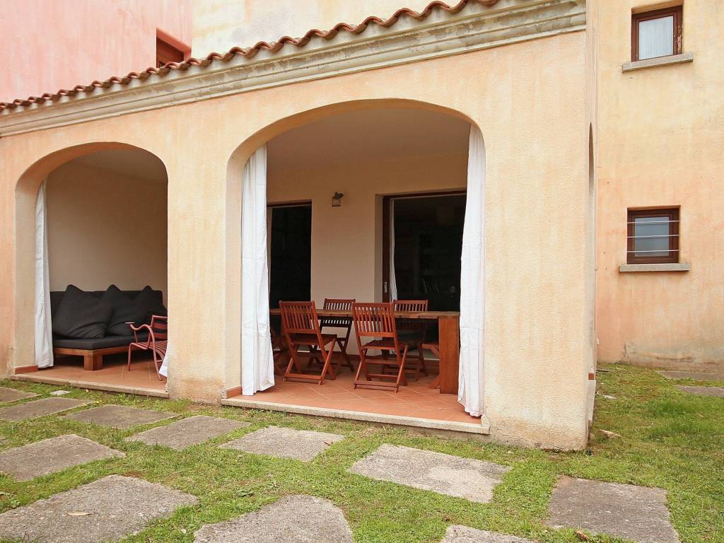 Appartamento a Loiri porto san paolo in Via Giovan Battista Decandia - Foto 4
