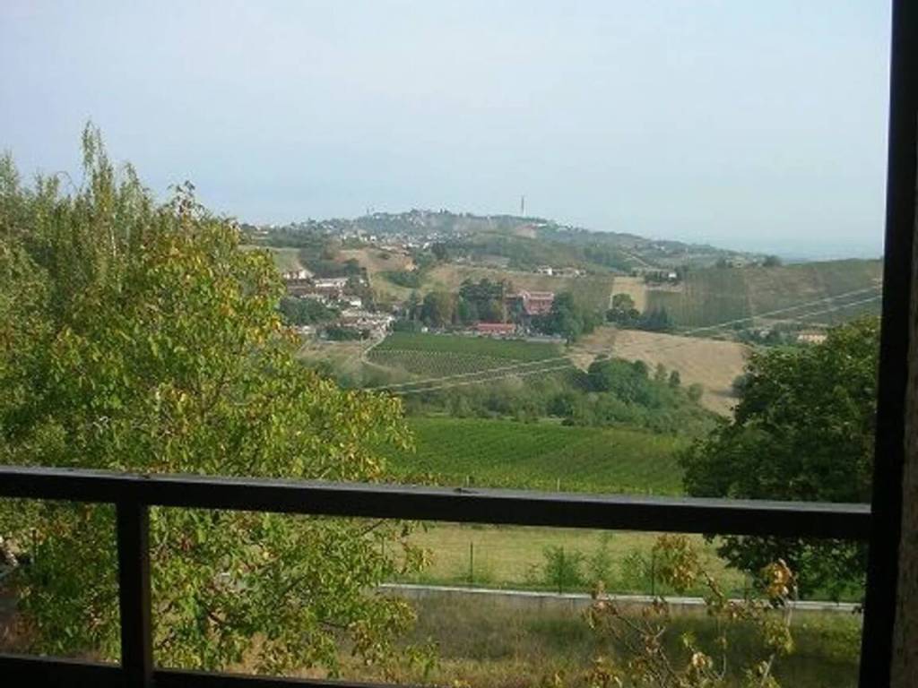 Appartamento a Castana - Foto 2