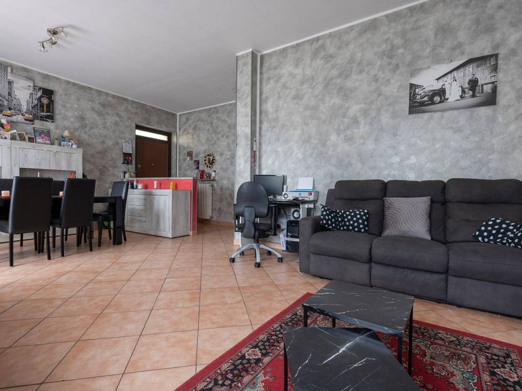 Casa indipendente a Tradate in Via Asiago - Foto 3