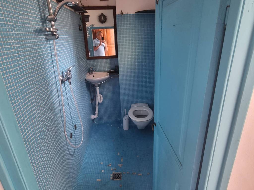 Appartamento a Imperia in Via Domenico Acquarone, 24 - Foto 2