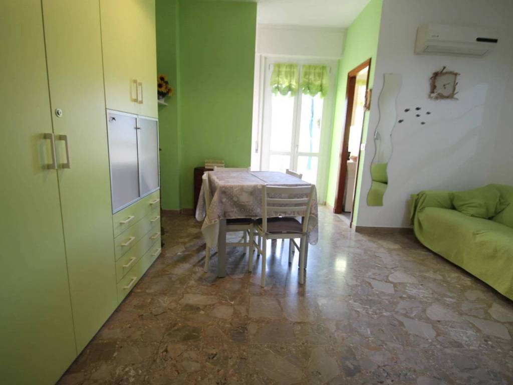 Appartamento a Borghetto santo spirito in Via Montevideo 4. - Foto 3