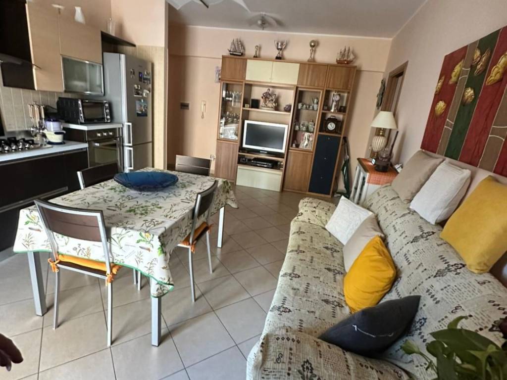 Appartamento a Crotone in Via Gioacchino da Fiore - Foto 2