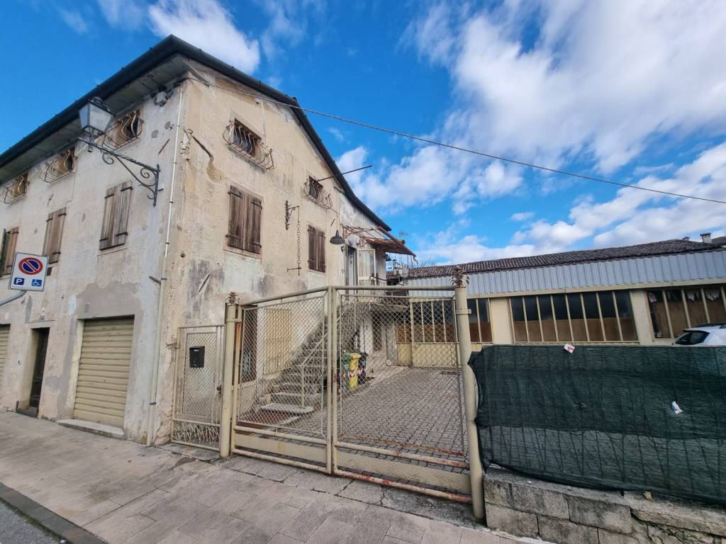 Villa a Follina in Via Gaspare Paoletti, 19 - Foto 2