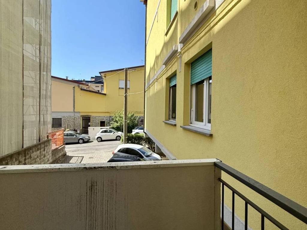 Appartamento a Pescia in Via Filippo Turati - Foto 5