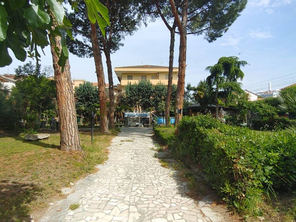 Villa a Silvi in Via Roma, 379 - Foto 5