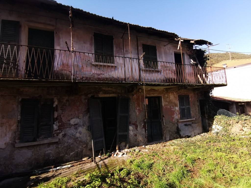 Casa indipendente a Omegna in Via Ernesto De Angeli - Foto 3