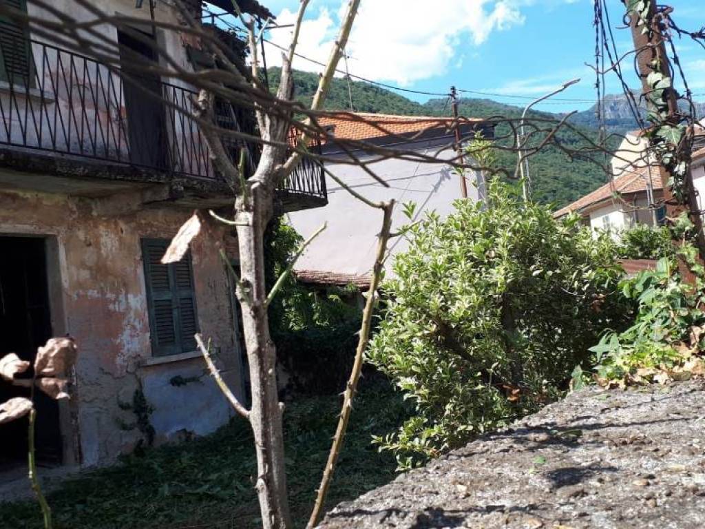 Casa indipendente a Omegna in Via Ernesto De Angeli - Foto 5