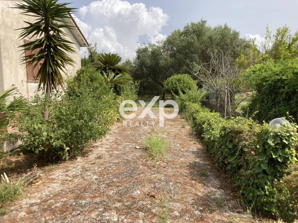 Villa a San felice circeo in Via del Principe Stanislao Poniatowskj - Foto 4