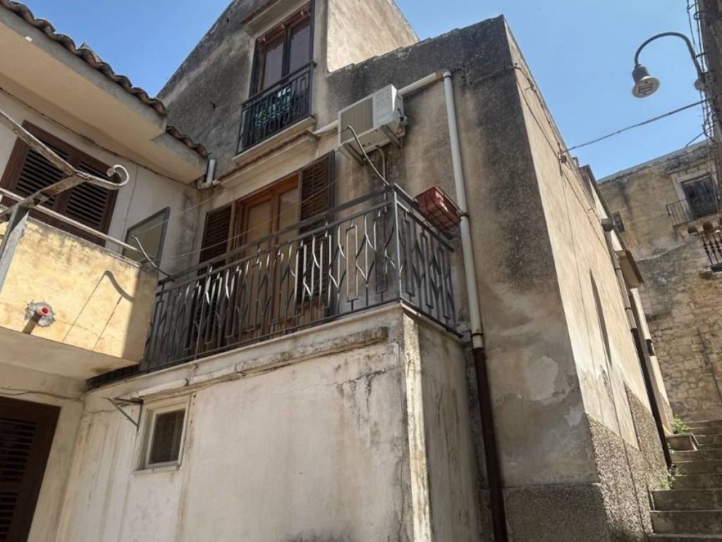 Casa indipendente a Modica in Via Polara, 21 - Foto 3