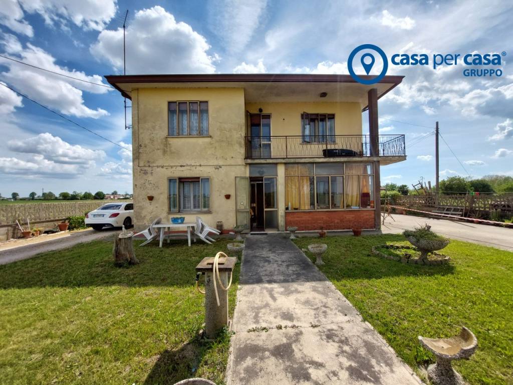 Casa indipendente a Adria in Adria, Località San Pietro Basso - Foto 2