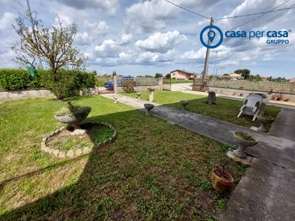 Casa indipendente a Adria in Adria, Località San Pietro Basso - Foto 4
