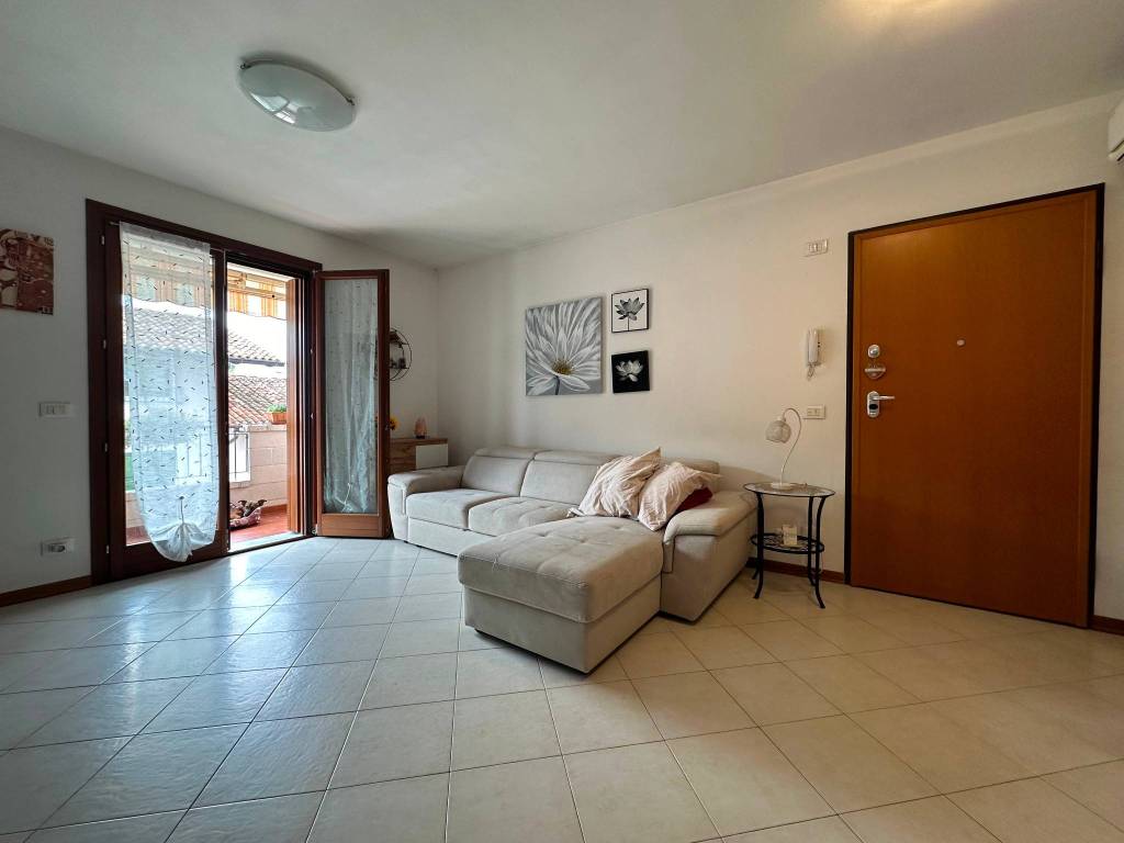 Appartamento a Cormons in Via Filanda, 26 - Foto 2