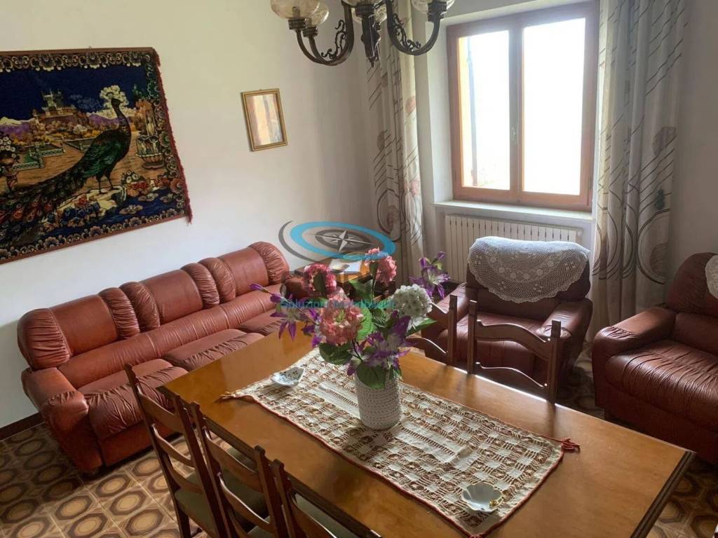 Villa a Fabriano in Frazione Nebbiano - Foto 2