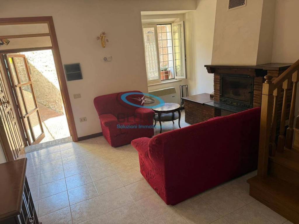 Villa a Fabriano in Via del Castello, 10 - Foto 3