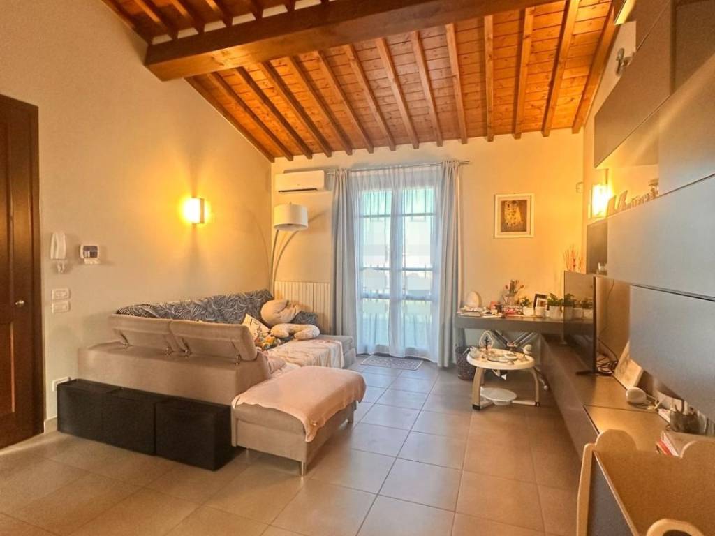 Appartamento a Pontedera in Via Luigi Pirandello - Foto 3