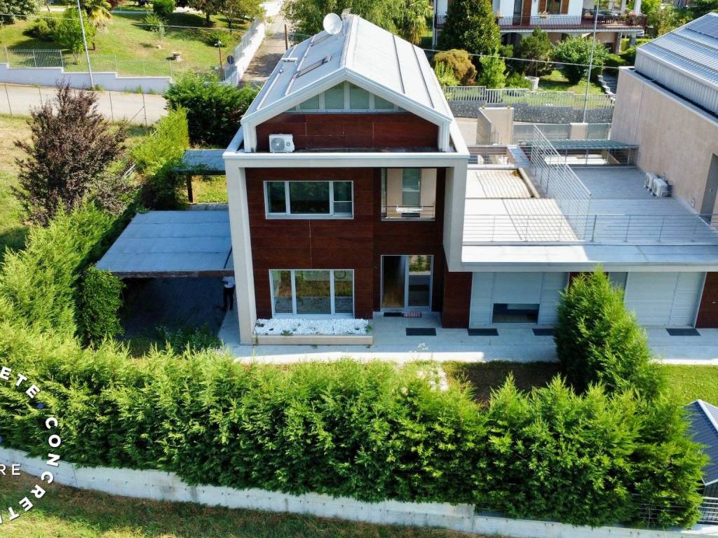 Villa a Asti in Via Mario Diana Careddu, 26 - Foto 2