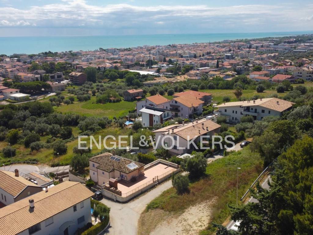 Terreno a Tortoreto in Strada Provinciale, Zona Muracche - Foto 3