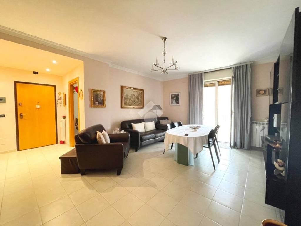 Appartamento a Canosa di puglia in Via Grazia Deledda, 10 - Foto 4