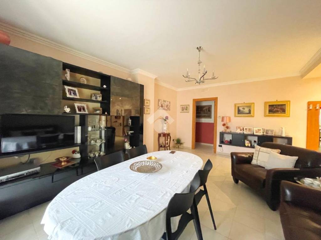 Appartamento a Canosa di puglia in Via Grazia Deledda, 10 - Foto 5