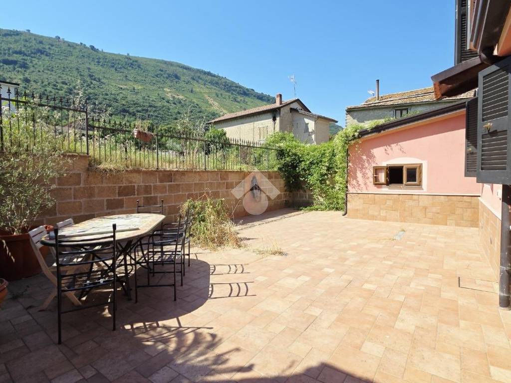 Casa indipendente a Sant'agata de' goti in C/da Bagnoli, 153 - Foto 3