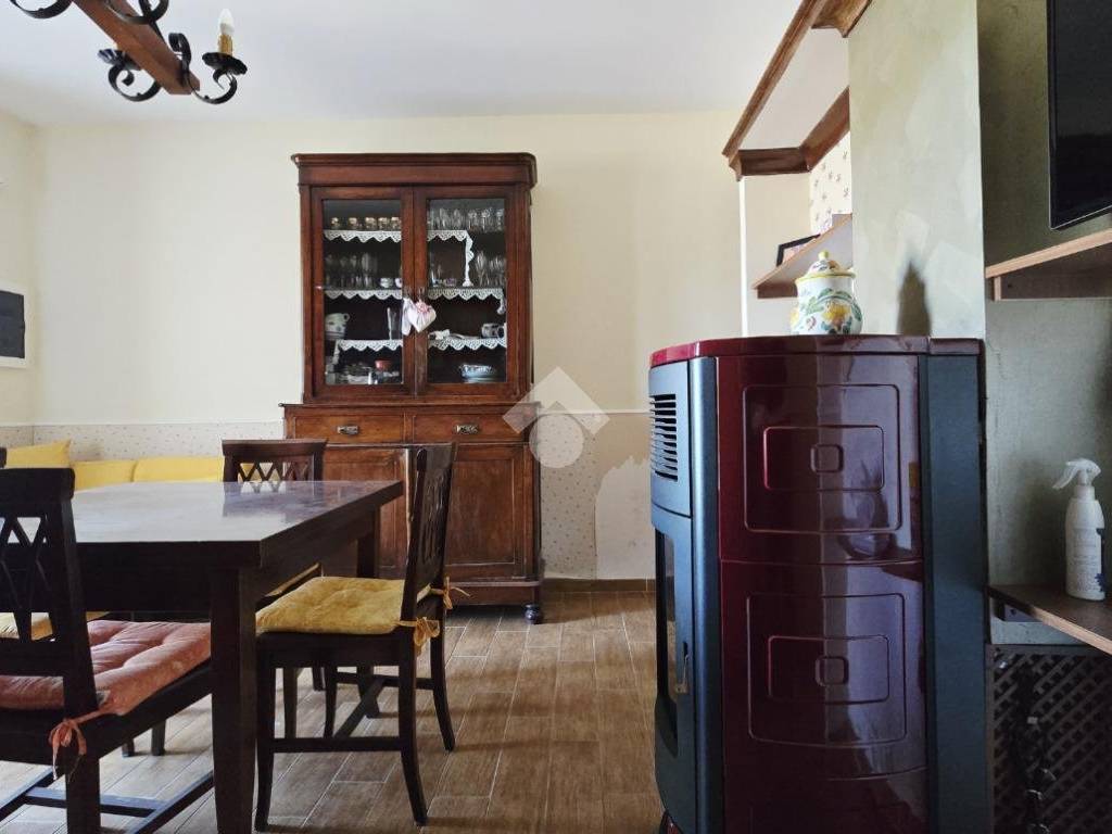Casa indipendente a Sant'agata de' goti in C/da Bagnoli, 153 - Foto 4