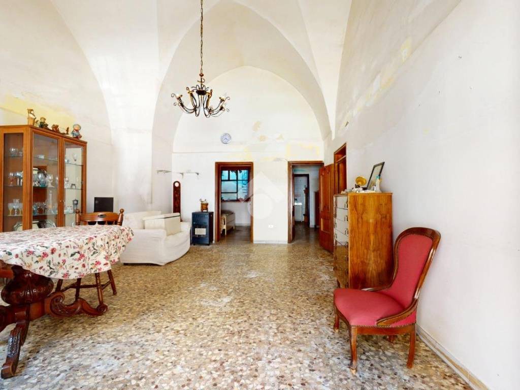 Casa indipendente a Francavilla fontana in Via G. Di Summa - Foto 3