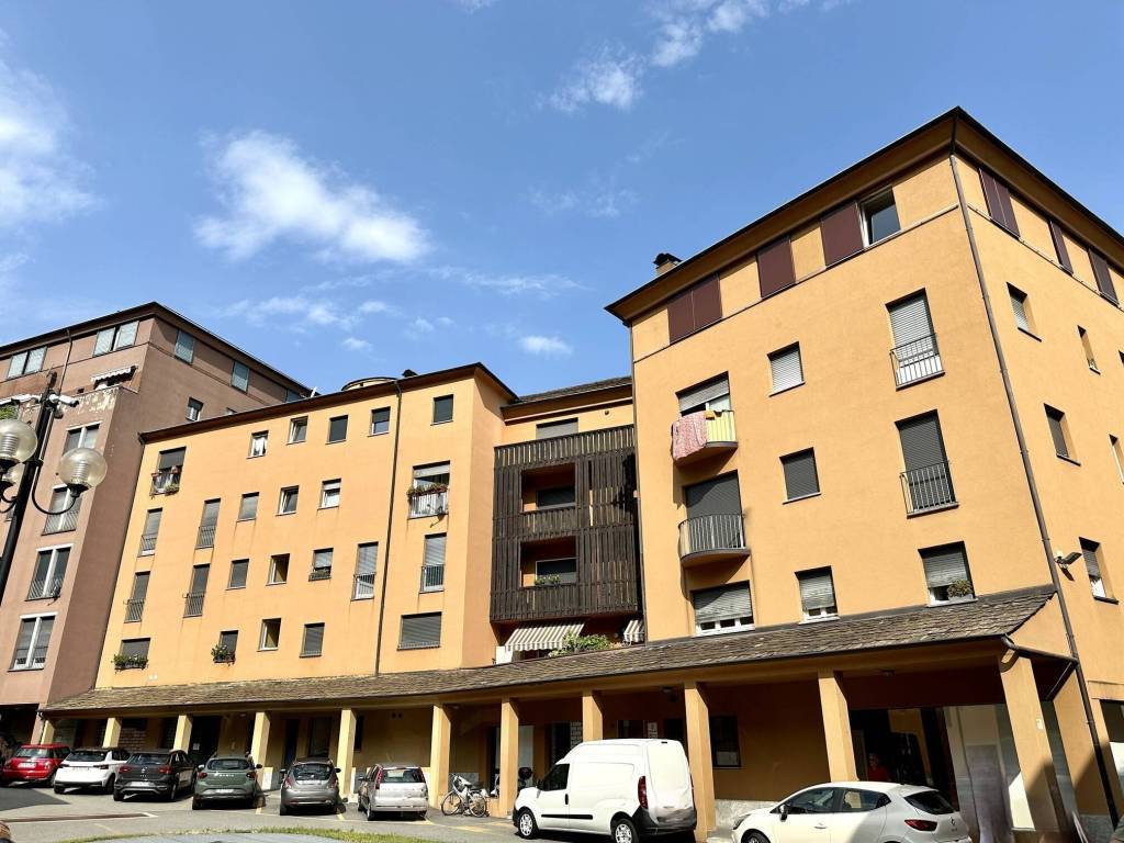 Appartamento a Morbegno in via Caccia Dominioni, 19 - Foto 2