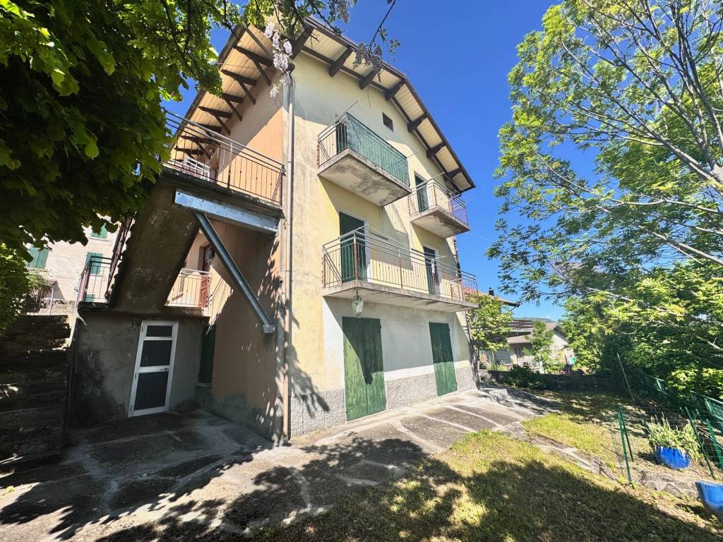 Villa a Lizzano in belvedere in Via Riccardo Gherardí - Foto 2