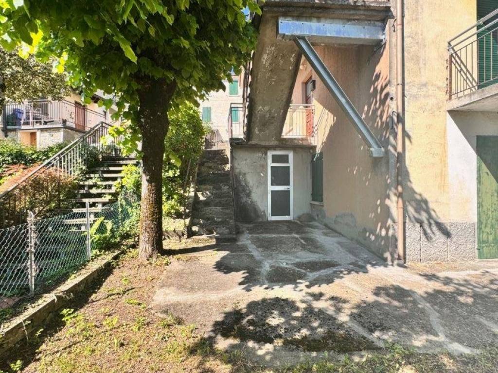 Villa a Lizzano in belvedere in Via Riccardo Gherardí - Foto 4