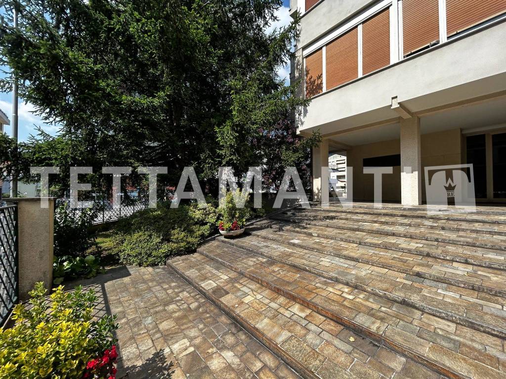 Appartamento a Como in Via Magenta - Foto 2