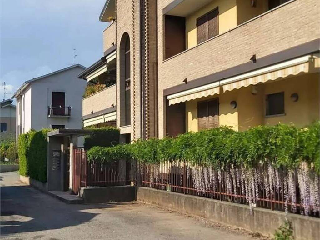 Appartamento a Uboldo - Foto 2