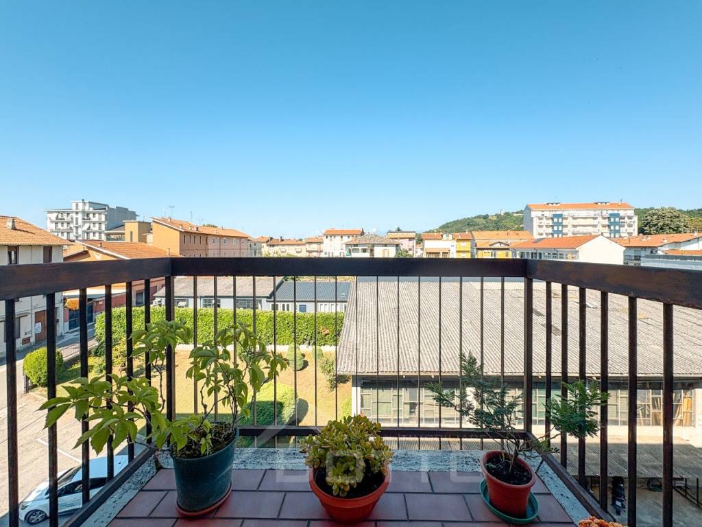 Appartamento a Gattinara in Via Galileo Ferraris, 15 - Foto 4