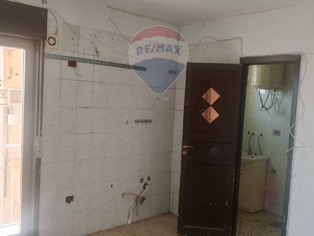 Casa indipendente a Caltanissetta in VIA SIGNORINO, 52 - Foto 3