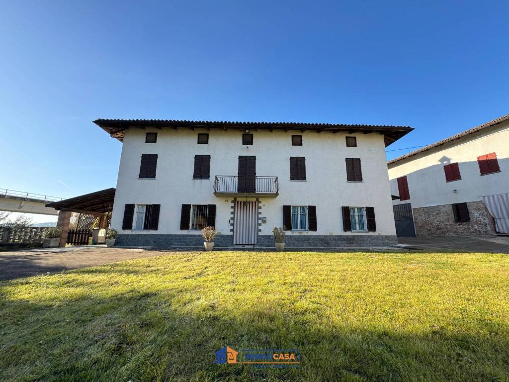 Villa a Castagnole delle lanze in Via Valle Tanaro, 44 - Foto 3