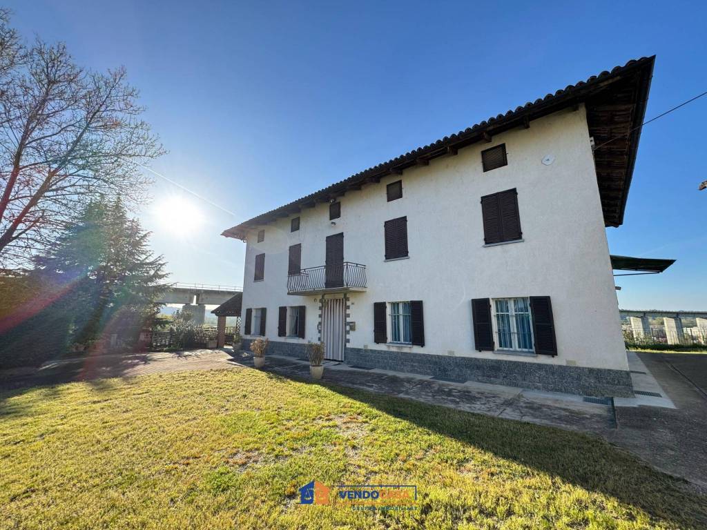 Villa a Castagnole delle lanze in Via Valle Tanaro, 44 - Foto 4