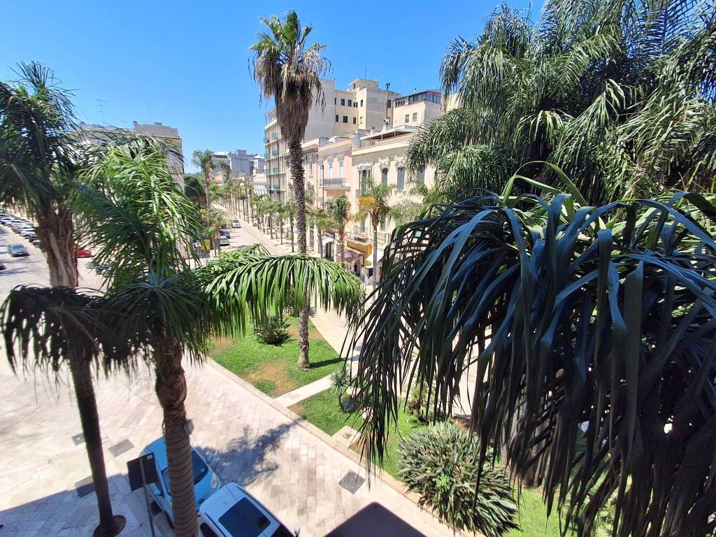 Appartamento a Brindisi in Corso Giuseppe Garibaldi, 6 - Foto 2