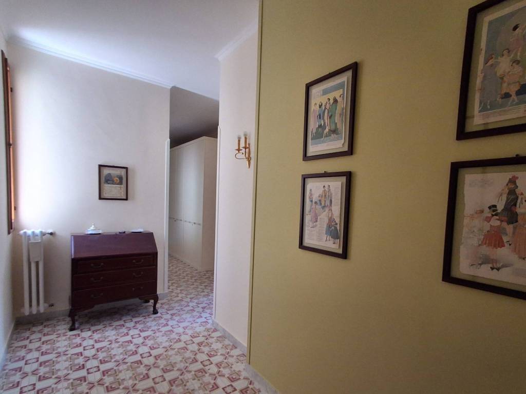 Appartamento a Brindisi in Corso Giuseppe Garibaldi, 6 - Foto 4